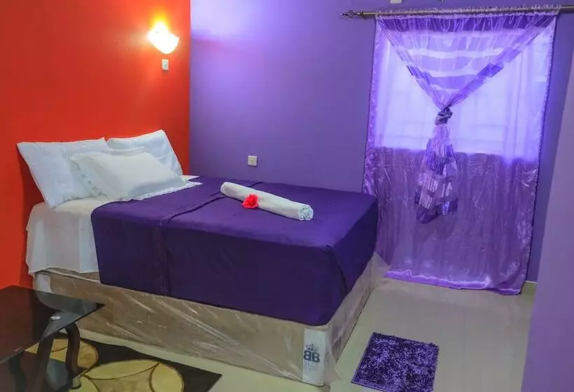 Km Executive Lodge