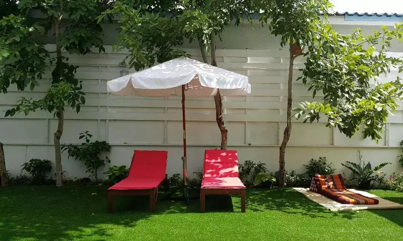 Fotos del hotel Barefeet Naturist Resort:  12