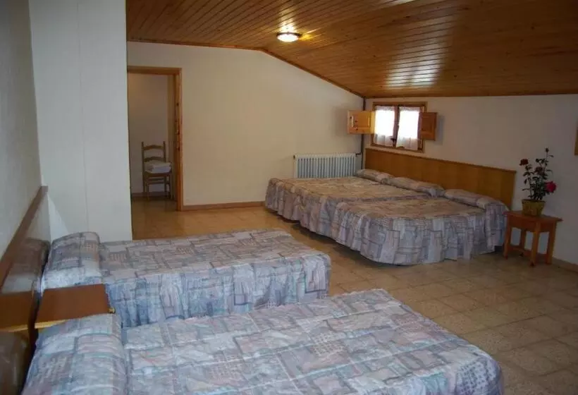 Fotos del hotel La Cabanya:  2