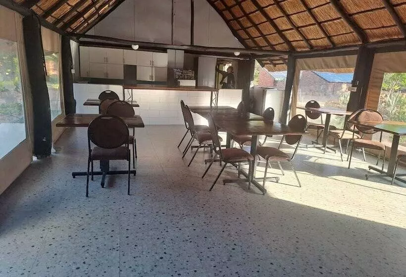 Fotos del hotel The Irock Lodge:  4
