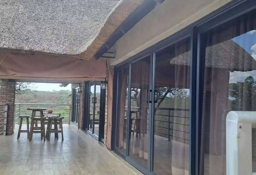 Fotos del hotel The Irock Lodge:  14