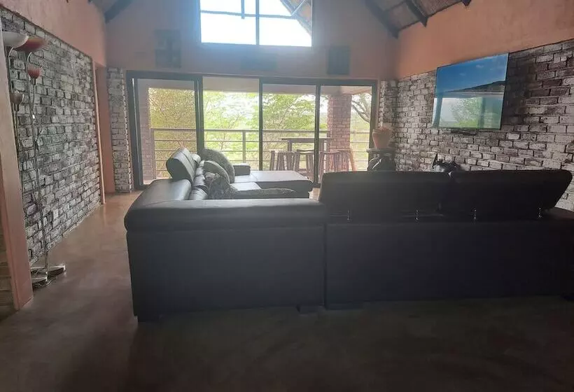 Fotos del hotel The Irock Lodge:  13