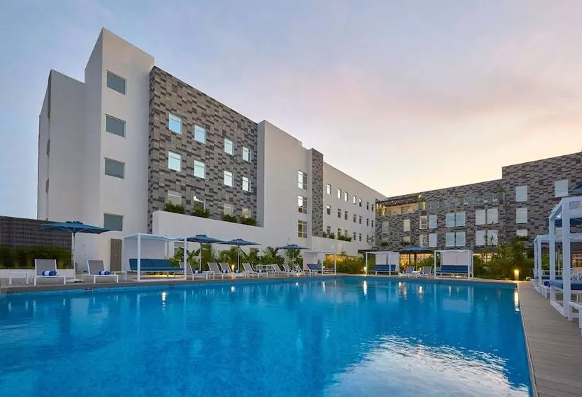 Fotos del hotel City Suites Cancún Aeropuerto:  2
