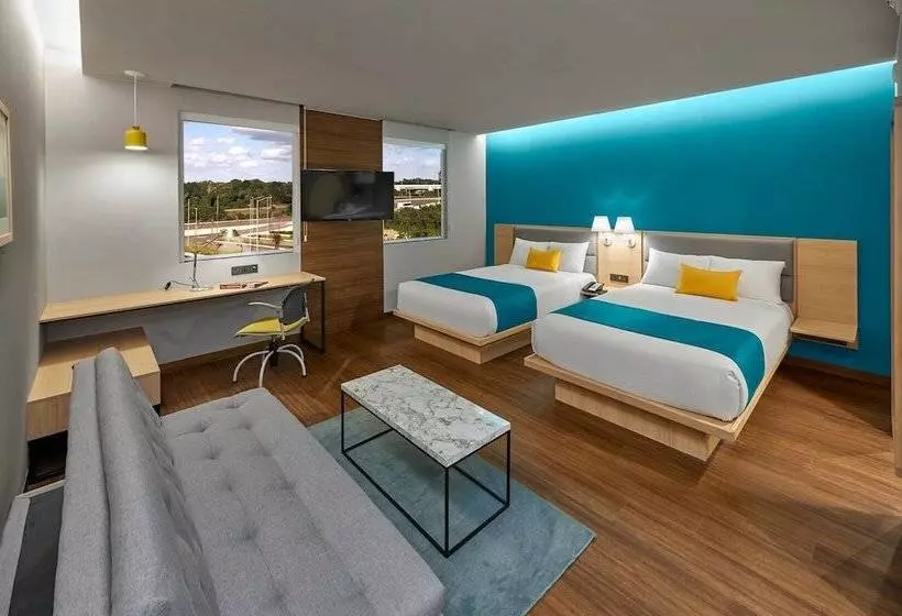 City Suites Cancún Aeropuerto