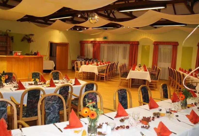 Fotos del hotel Landhotel Zum Nicolaner:  8