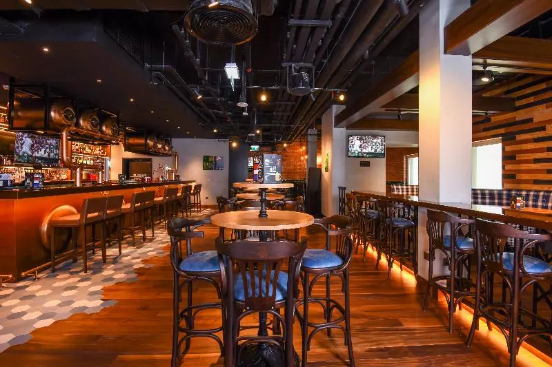 Fotos del hotel Premier Inn Dubai Al Jaddaf:  11