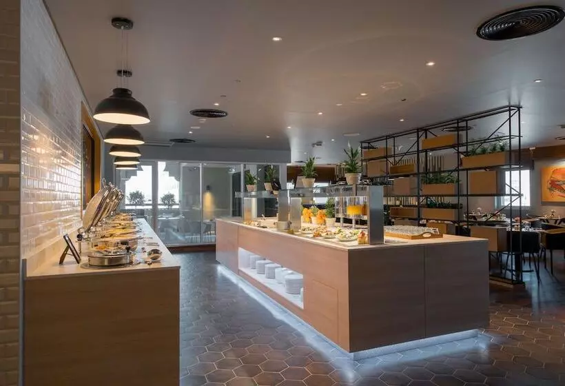 Fotos del hotel Premier Inn Dubai Al Jaddaf:  36