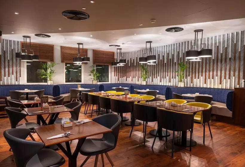 Fotos del hotel Premier Inn Dubai Al Jaddaf:  43