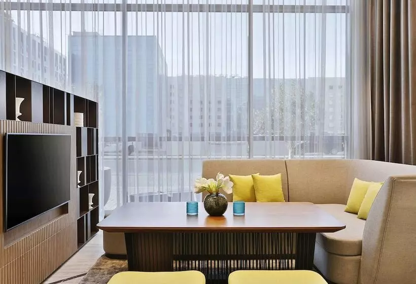 Fotos del hotel Courtyard By Marriott Dubai, Al Barsha:  9