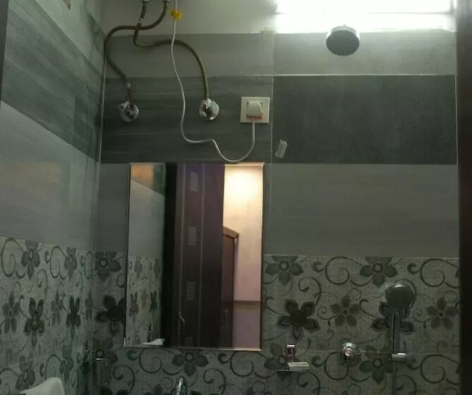 Fotos del hotel Royal Rawat Palace:  8