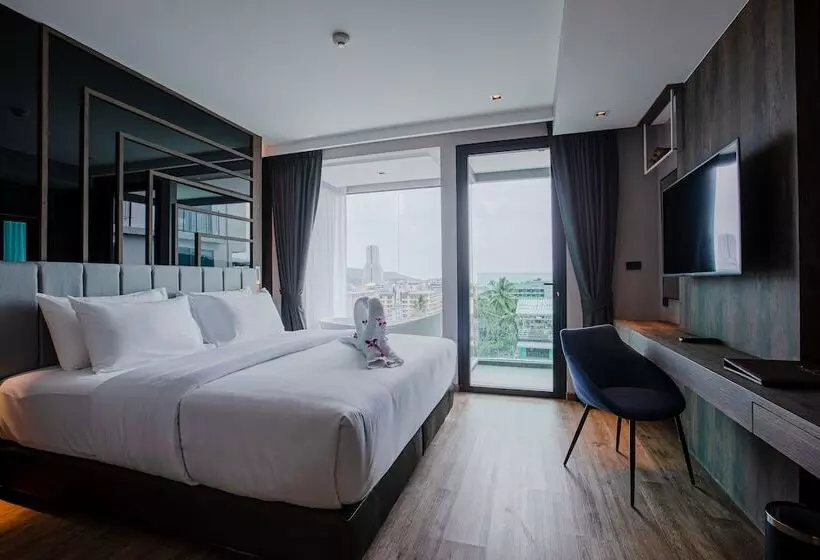 Fotos del hotel Rak Elegant  Patong  Sha Extra Plus:  2