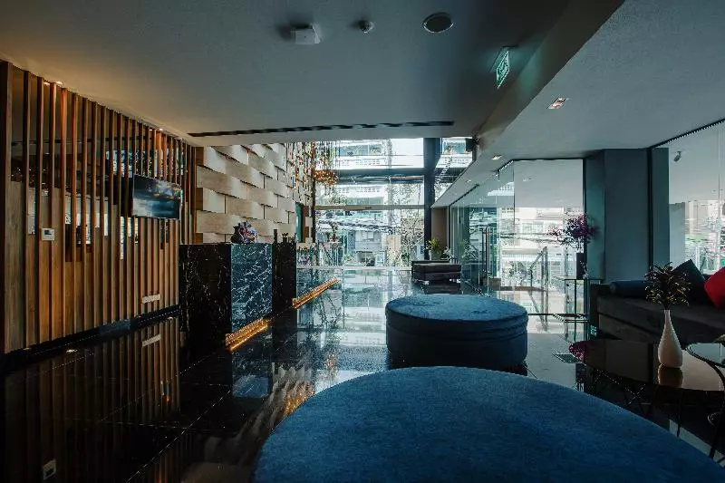 Fotos del hotel Rak Elegant  Patong  Sha Extra Plus:  16