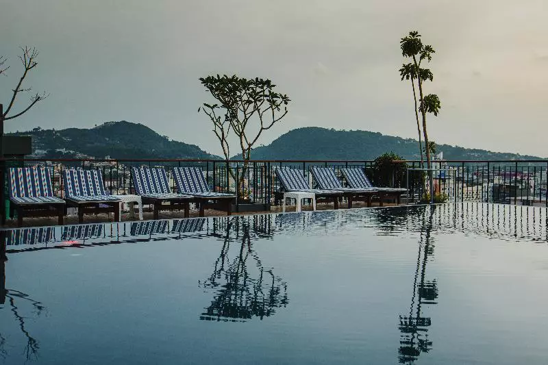 Rak Elegant  Patong  Sha Extra Plus