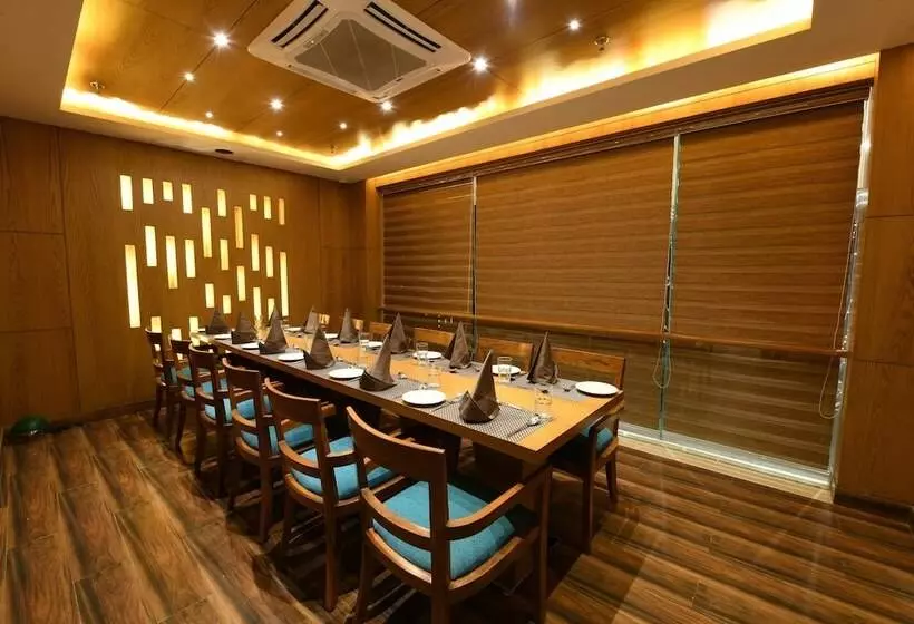 Fotos del hotel Surestay  By Best Western Amritsar:  19