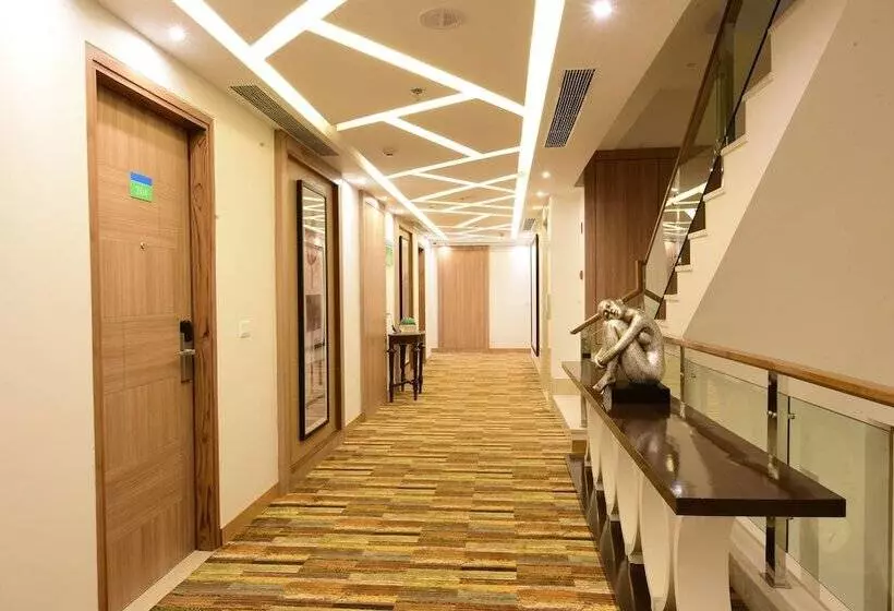 Fotos del hotel Surestay  By Best Western Amritsar:  17