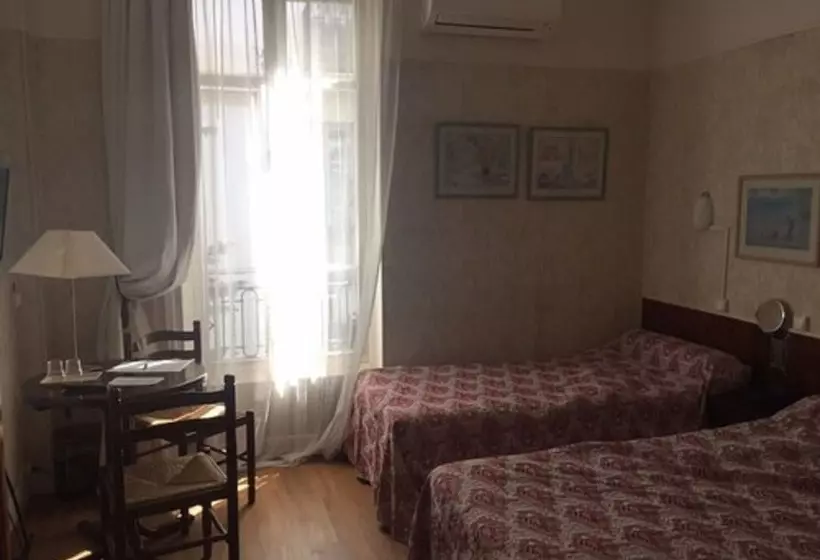 Fotos del hotel Cronstadt:  10