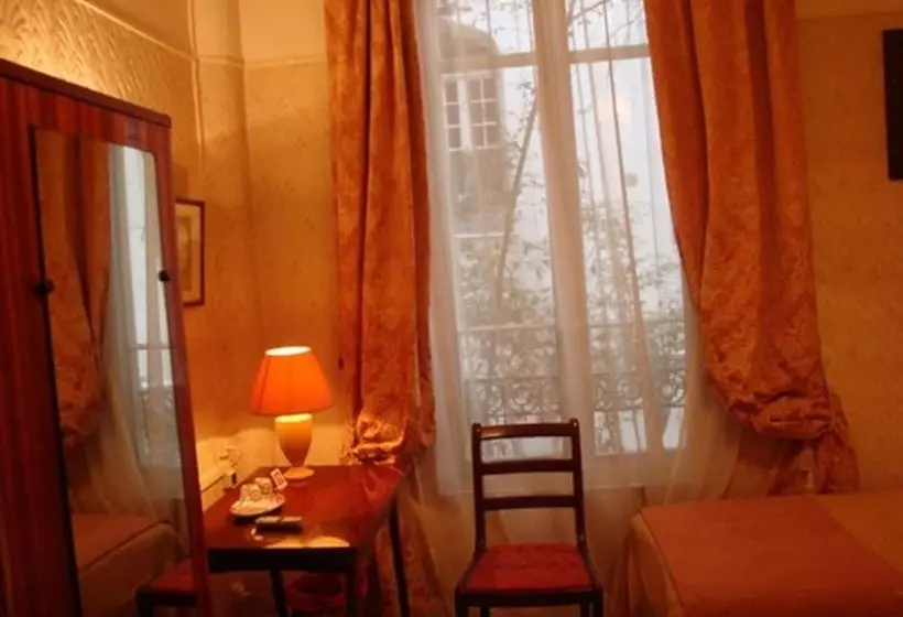 Fotos del hotel Cronstadt:  13