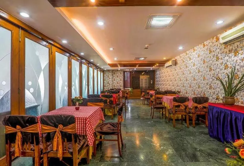 Fotos del hotel Fab Executive Guest House:  24