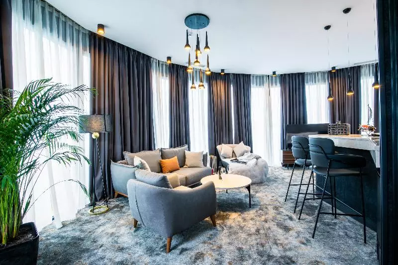 Fotos del hotel Adamo:  10