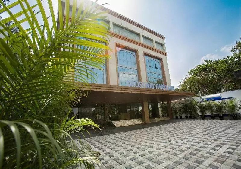 Fotos del hotel Crossway Parklane Airport  Chennai:  16