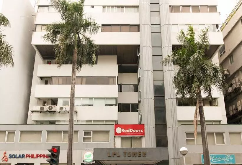 Fotos del hotel Reddoorz Premium Near Greenbelt Makati  Vaccinated Staff:  7