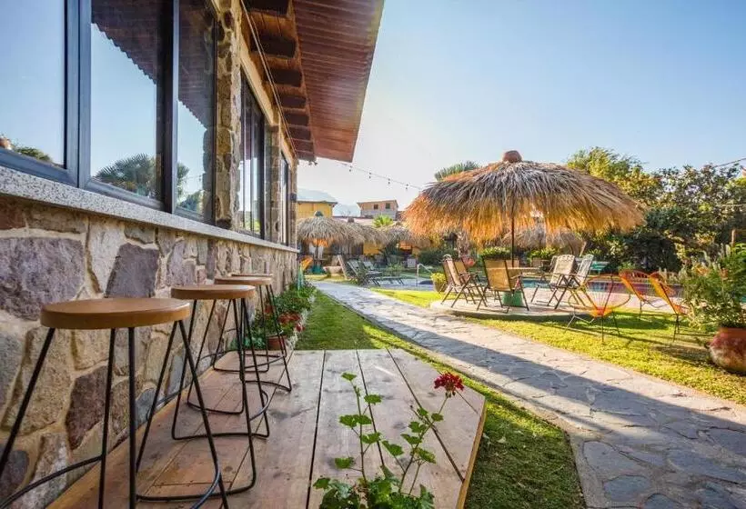 Fotos del hotel Selina Atitlan:  7