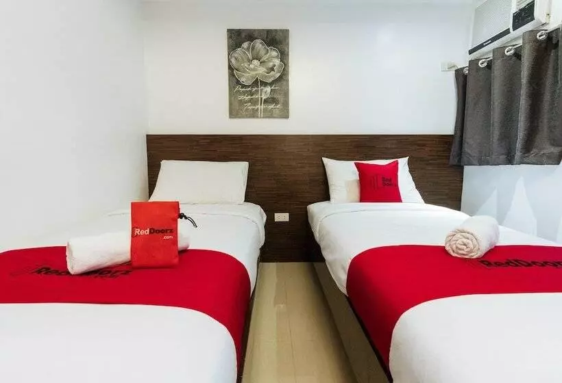 Fotos del hotel Reddoorz Plus @ Poblacion Makati:  9