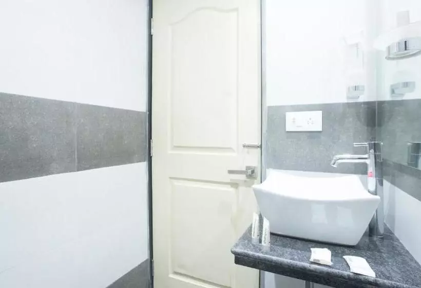 Fotos del hotel Treebo Trend Anam International:  21
