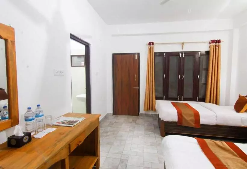 Fotos del hotel Chitwan Park Village:  3