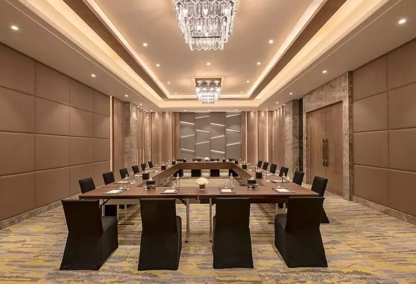 Fotos del hotel Radisson Mumbai Andheri Midc:  3