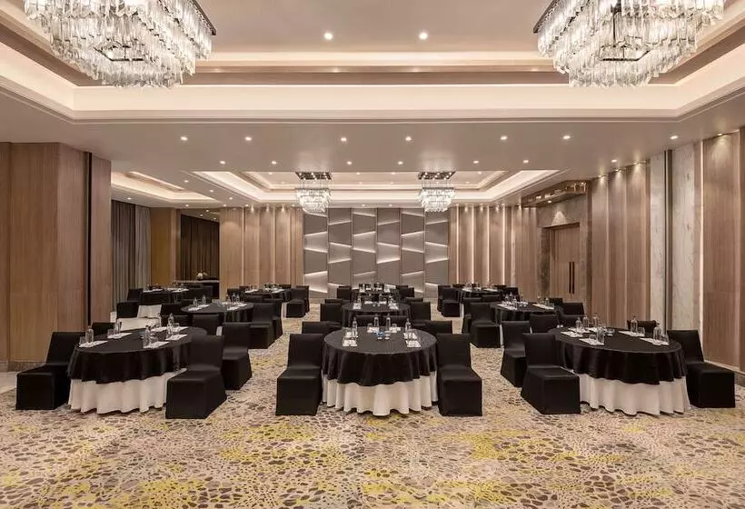 Fotos del hotel Radisson Mumbai Andheri Midc:  4