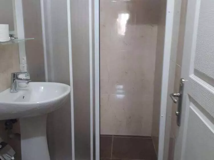 Fotos del hotel Cihangir Palace:  11