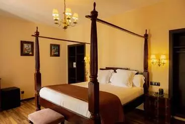 Roger De Flor By Seleqtta - Lloret de Mar