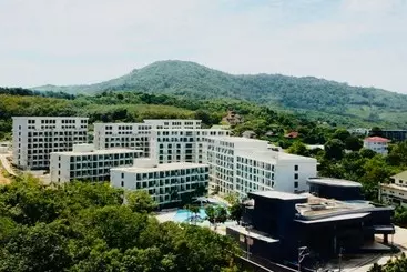 Wyndham La Vita Rawai Phuket - Phuket Town
