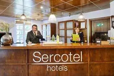 ホテル セルコテル ヴィラ デ ラガーディア - Laguardia