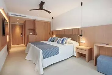 Hipotels Mediterraneo Hotel - Adults Only - Sa Coma