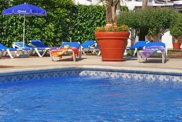 Infiniti Beach Resort - Vera