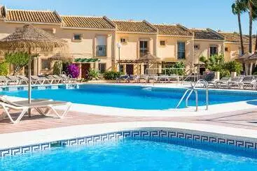 Ramada Hotel & Suites By Wyndham Costa Del Sol - Mijas Costa