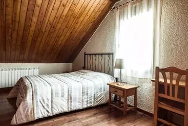 Hostal La Plaça - Erill la Vall