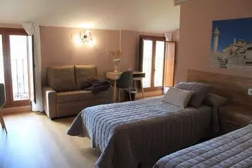 Apartamentos Turísticos Escorraladas - Baltanas