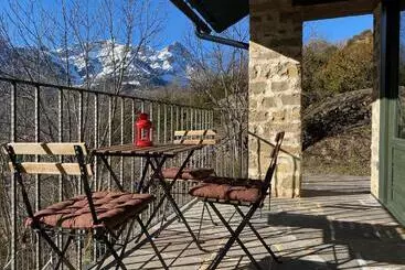 Apartamentos Dúplex En Casa Rural Fundanal En Hoz De Jaca - Hoz de Jaca