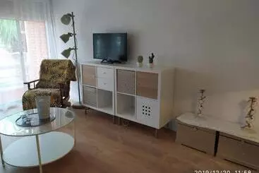 Encantador Apartamento Frente A La Playa De Bara - Roda de Bara