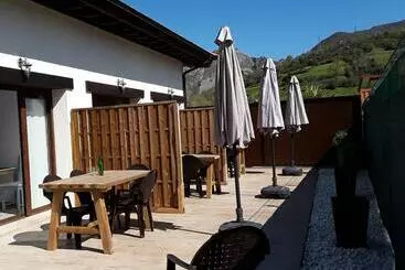Apartamentos El Brezu - Parres