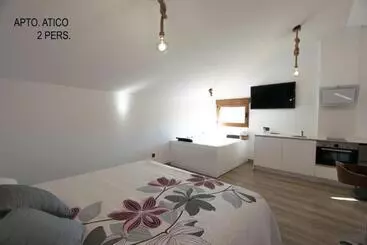 El Tranco Apartamentos - Villel