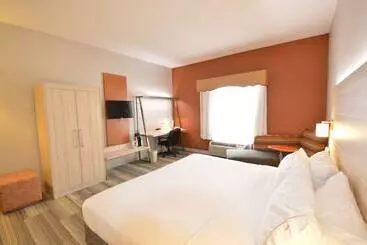 Holiday Inn Express Toledo Oregon, An Ihg - Oregon