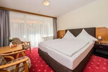 Kurhotel Unter Den Linden - Bad Fussing