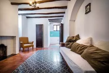 7 Pisos Casa Rural De Pueblo - Cocentaina