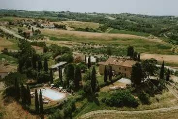 Rural Tuscany   Tenuta Collerucci - Montaione
