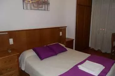 Pensión Los Trillizos - Boiro