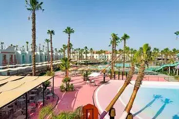On City Resort All Inclusive Prime - المونت